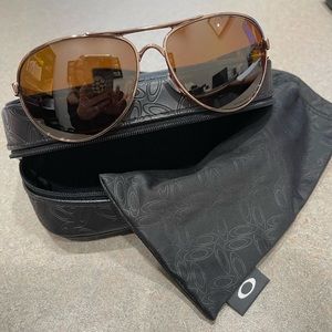 Oakley Aviators